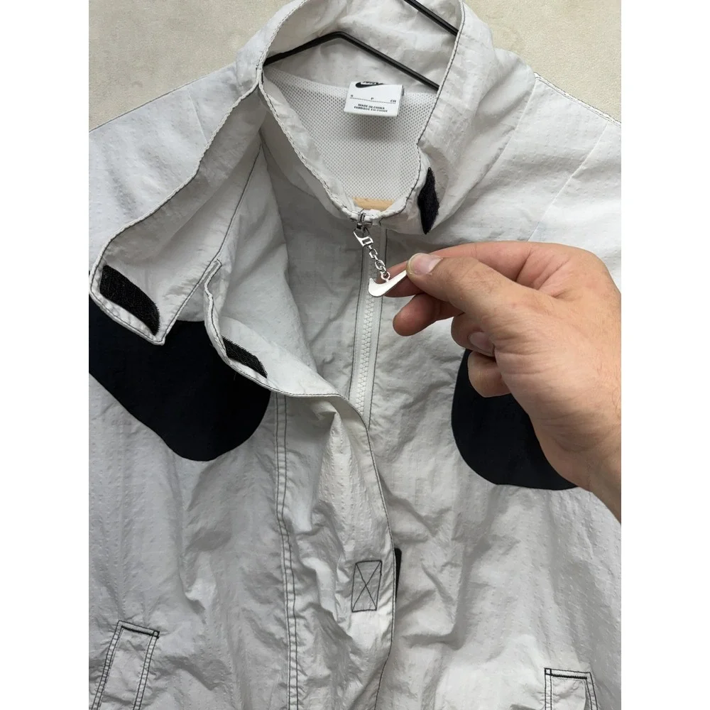 Nike Jacket Women's Medium Track Windbreaker Big Swoosh Oversized Full Zip Retro